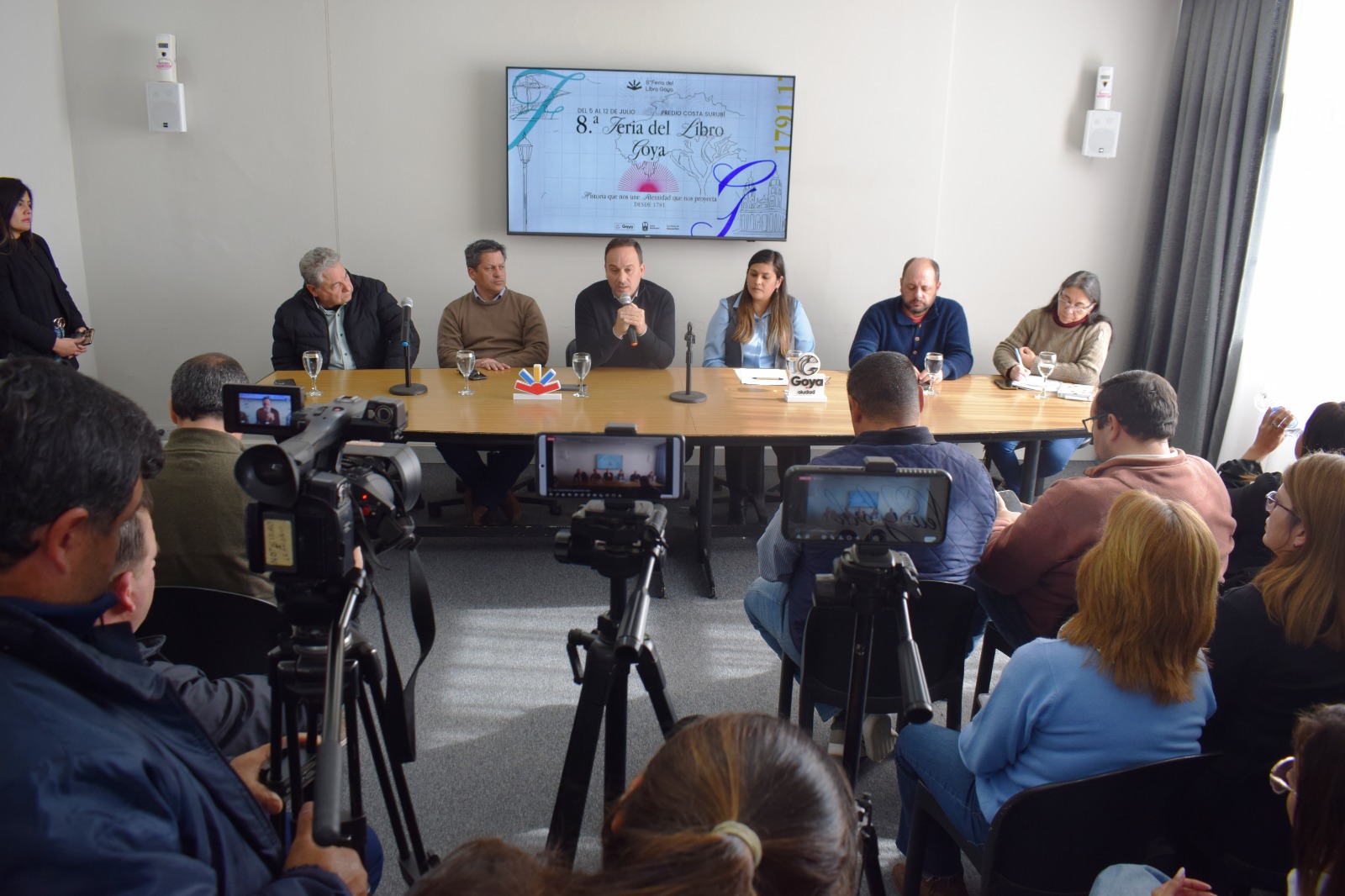 EL GOBIERNO MUNICIPAL Y PROVINCIAL IMPULSAN LA FERIA DEL LIBRO GOYA 2026